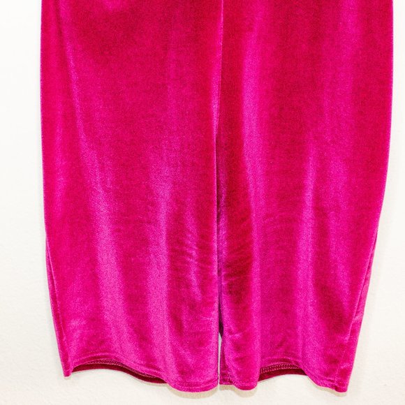 Pretty Little Thing - Hot Pink Velvet Unitard - Picture 7 of 14